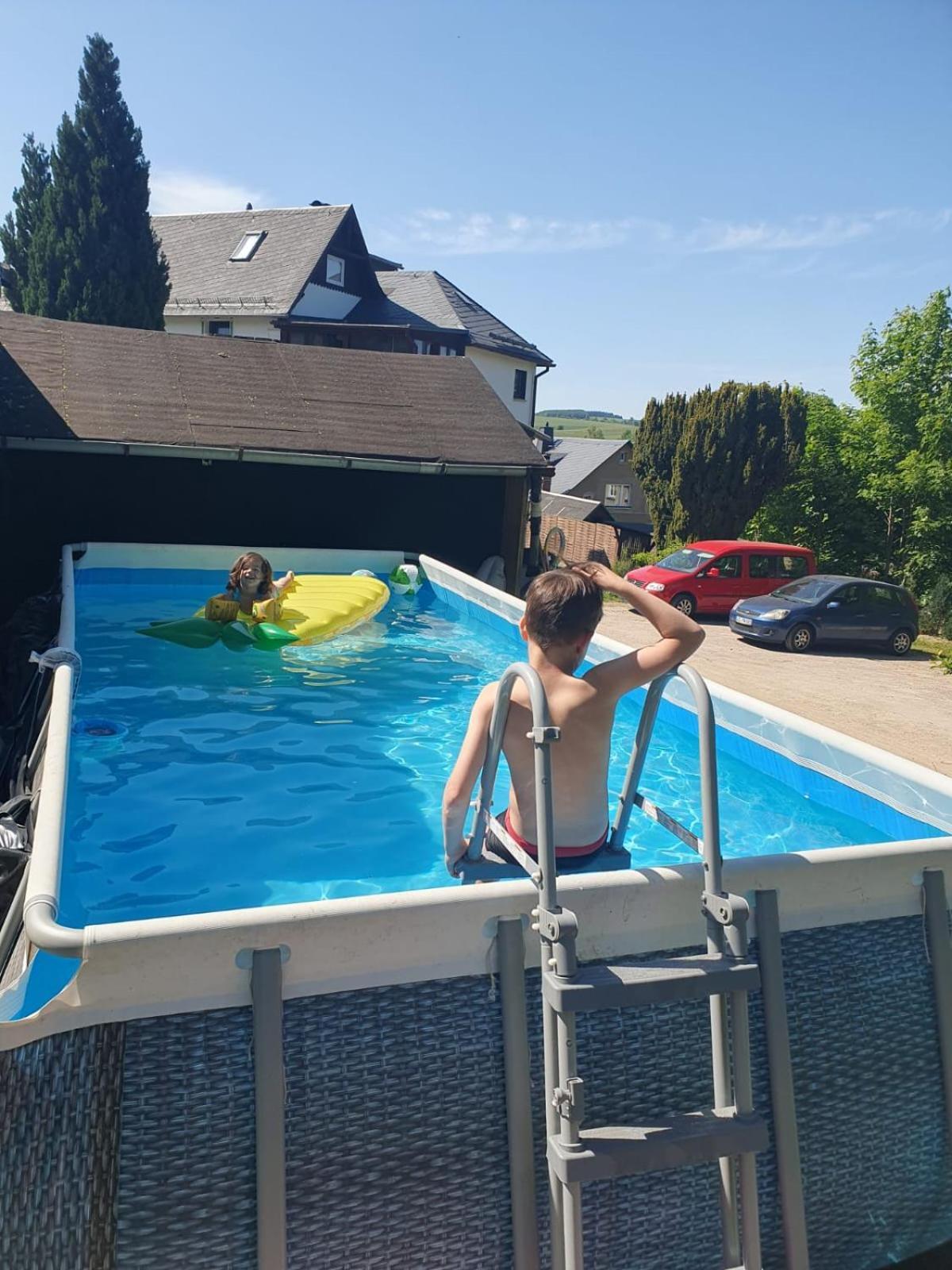 Familienfreundliche Ferienwohnung Erzgebirge Schneeberg  Ngoại thất bức ảnh